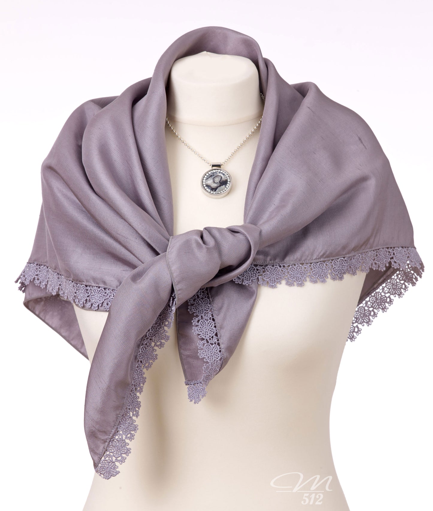 Carré Silber Spitze