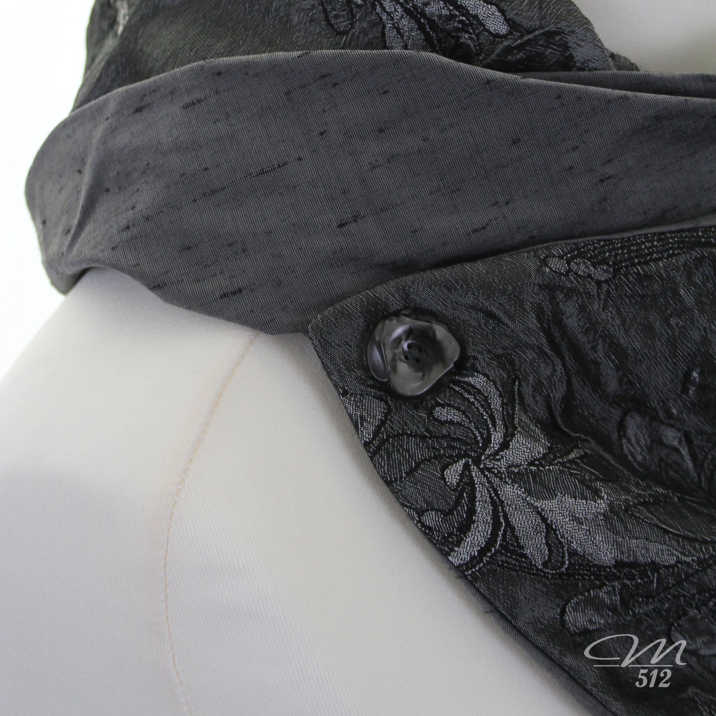 DRAPÉ® Silber-Ranken Seide