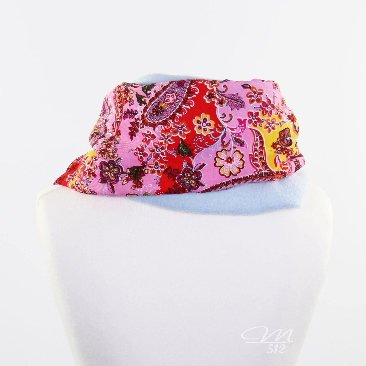 Warmes DRAPÉ Blüten-Paisley Hellblau-Rosé