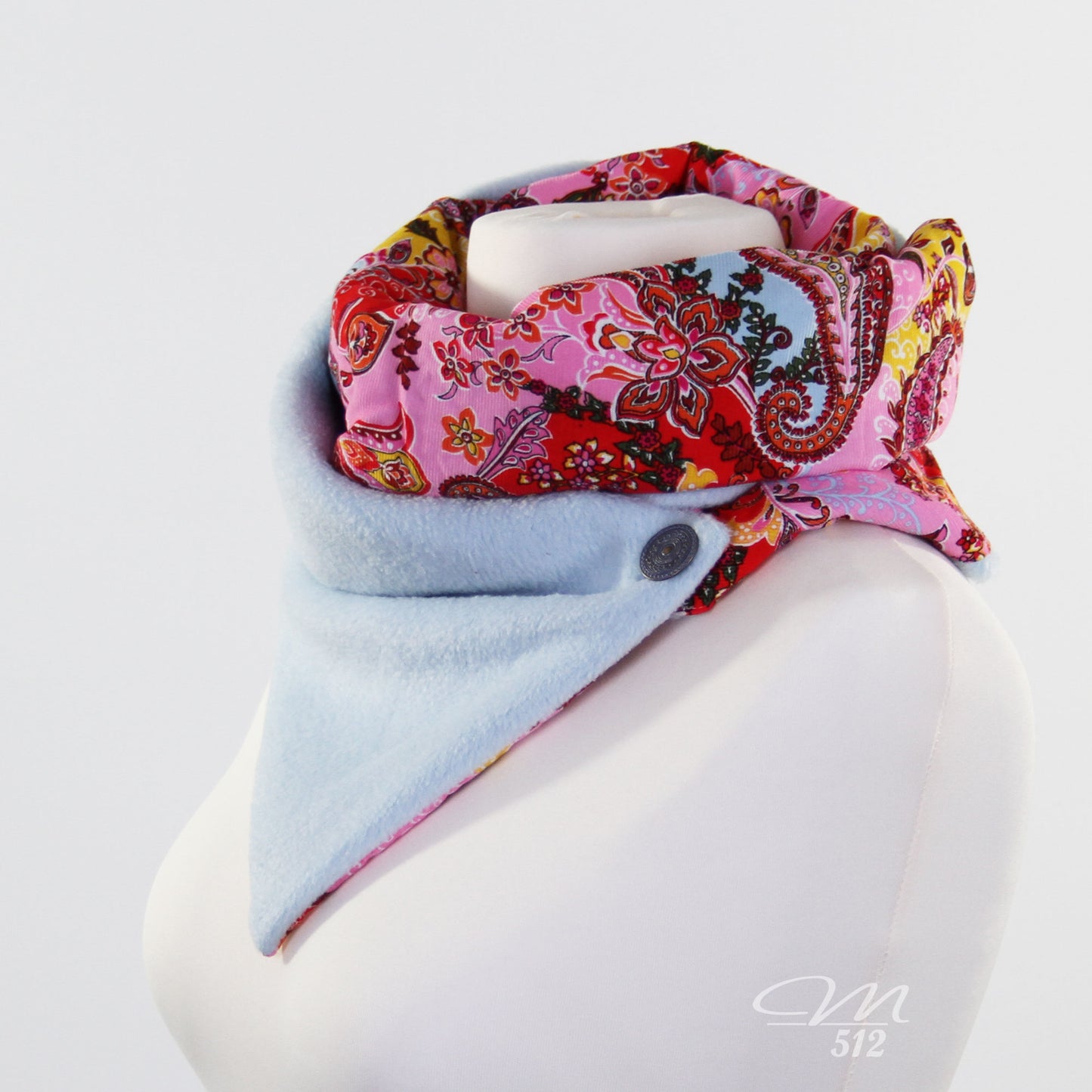 Warmes DRAPÉ Blüten-Paisley Hellblau-Rosé
