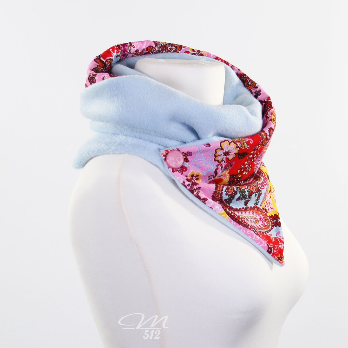 Warmes DRAPÉ Blüten-Paisley Hellblau-Rosé