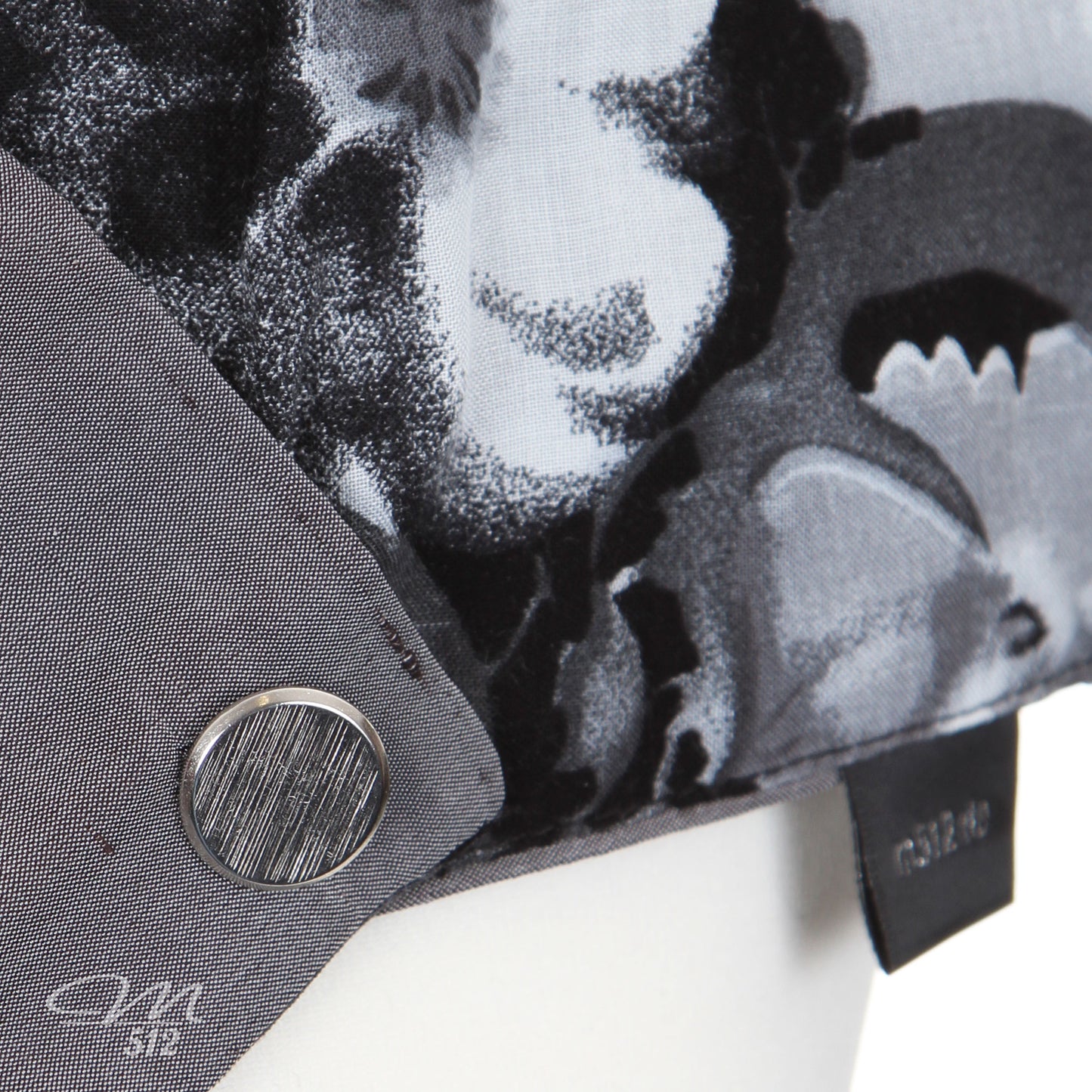 DRAPÉ® Flowers Black White + Silver