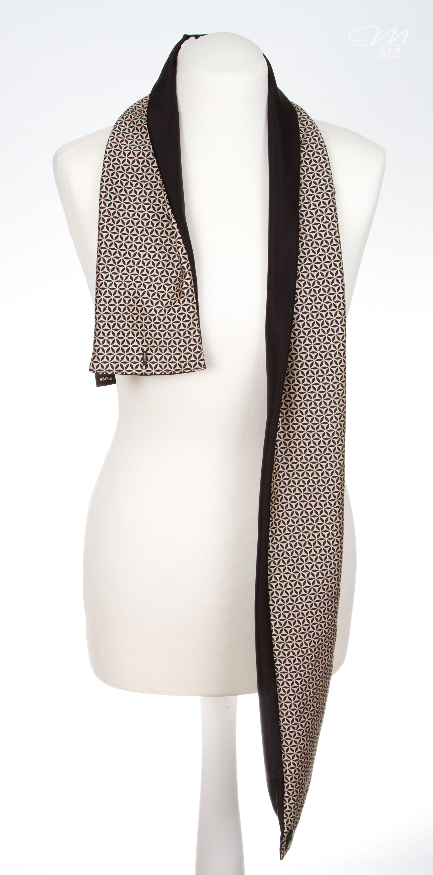 DRAPÉ® Mini Black and Beige