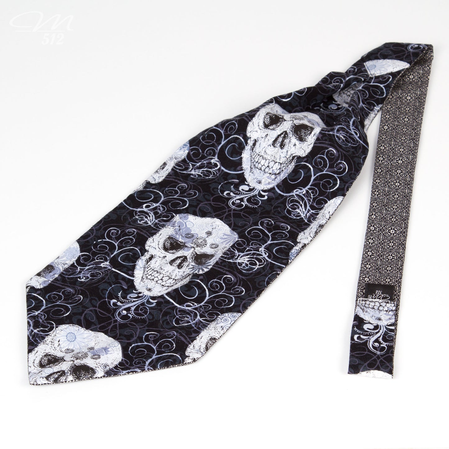 Krawattenschal Silver Skull