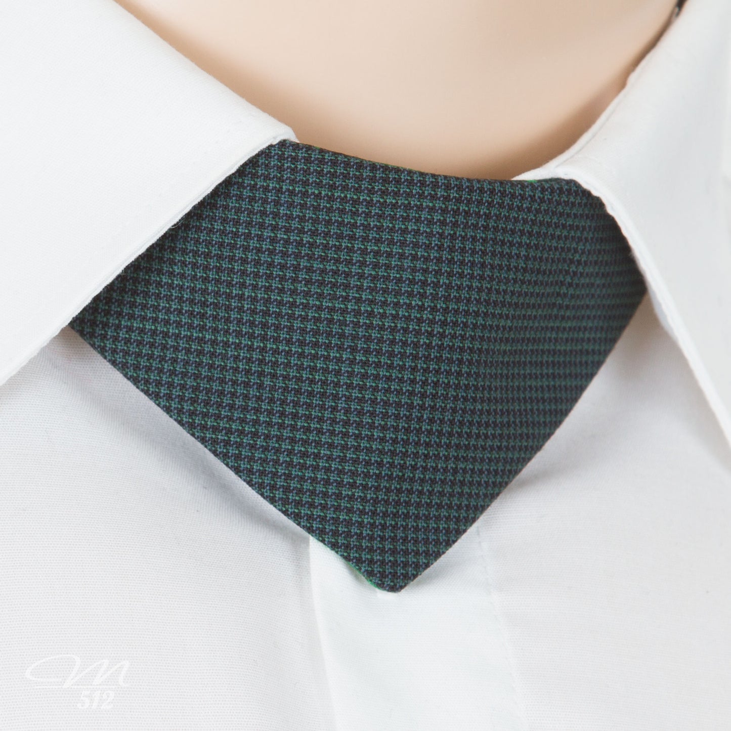 No-Tie Lotus Green