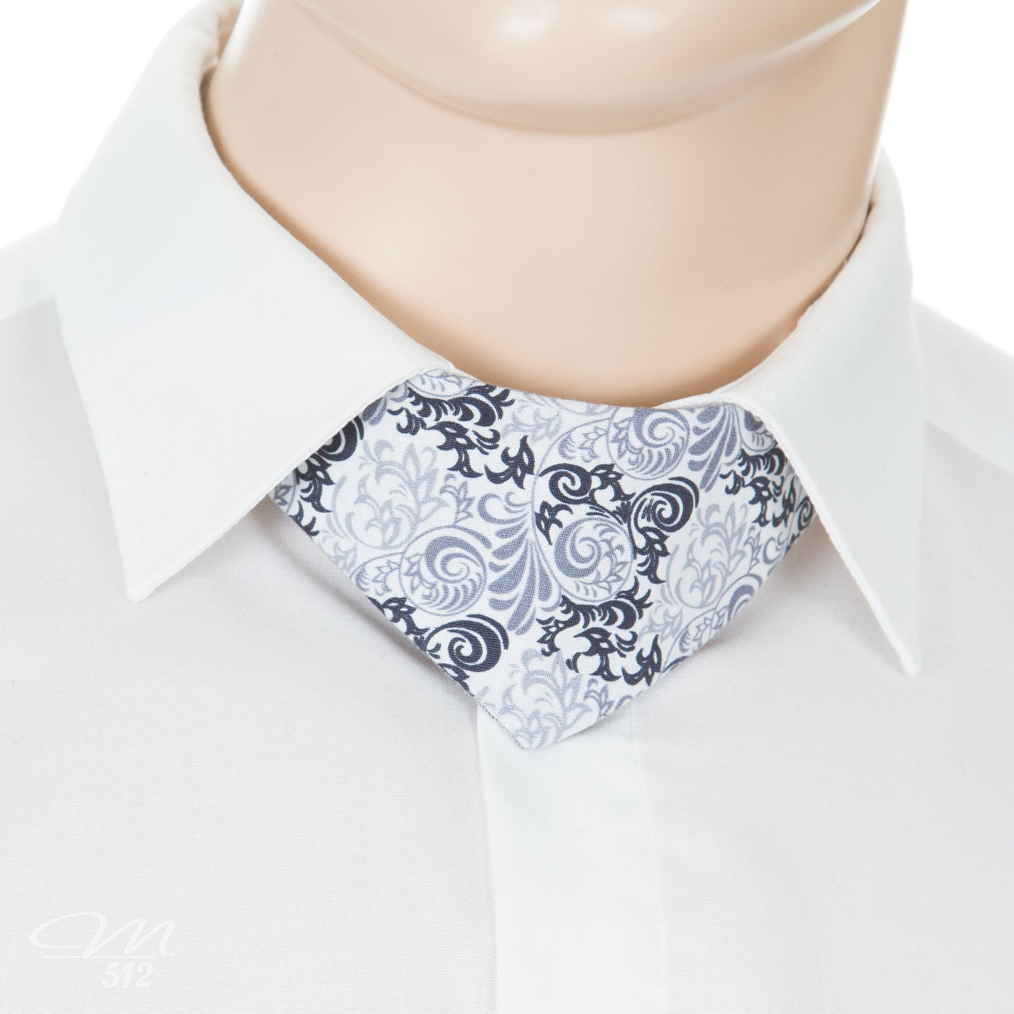 No-Tie Flourish Silver Linen