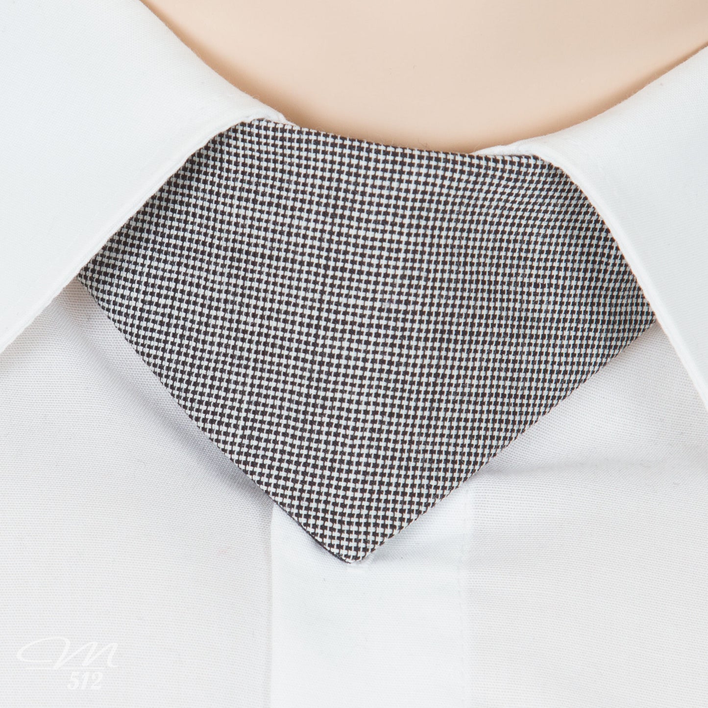 No-Tie Blue Moon & Bat