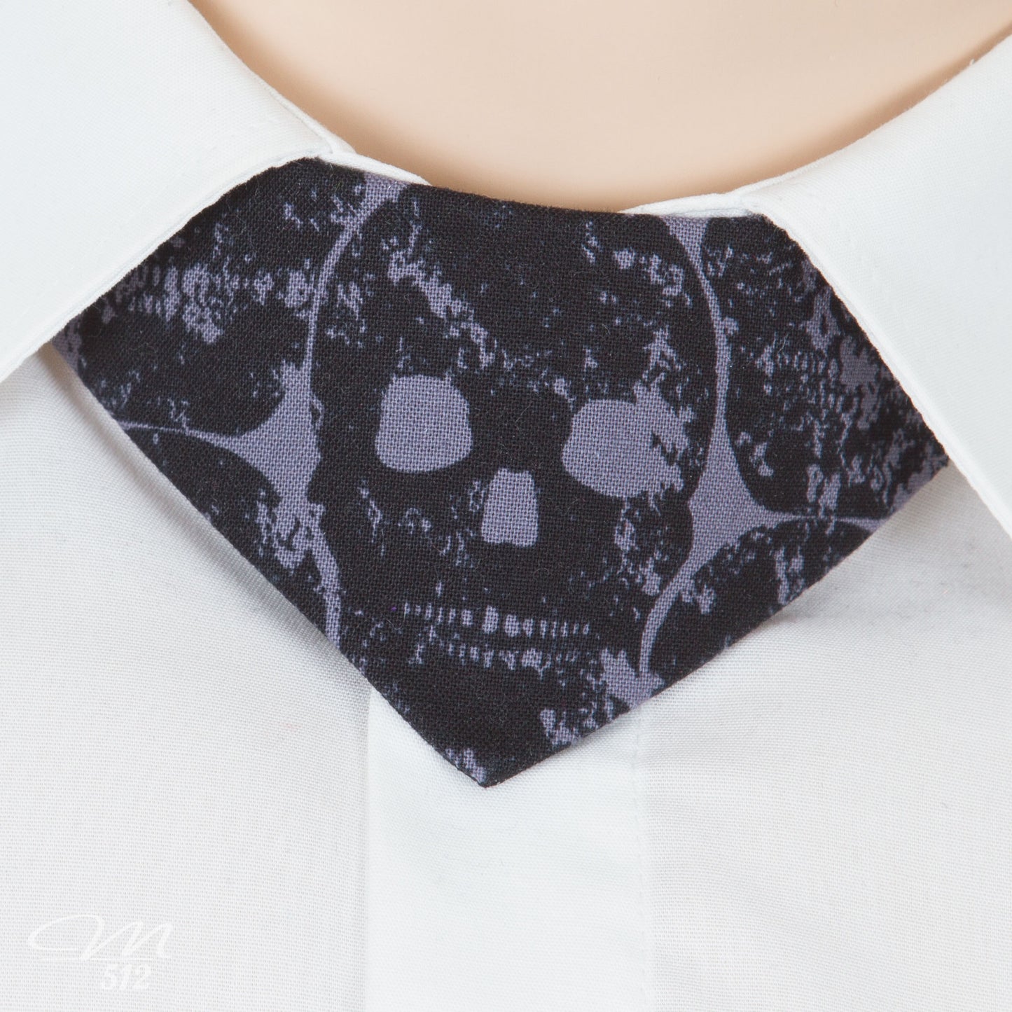 No-Tie Shadow Skull