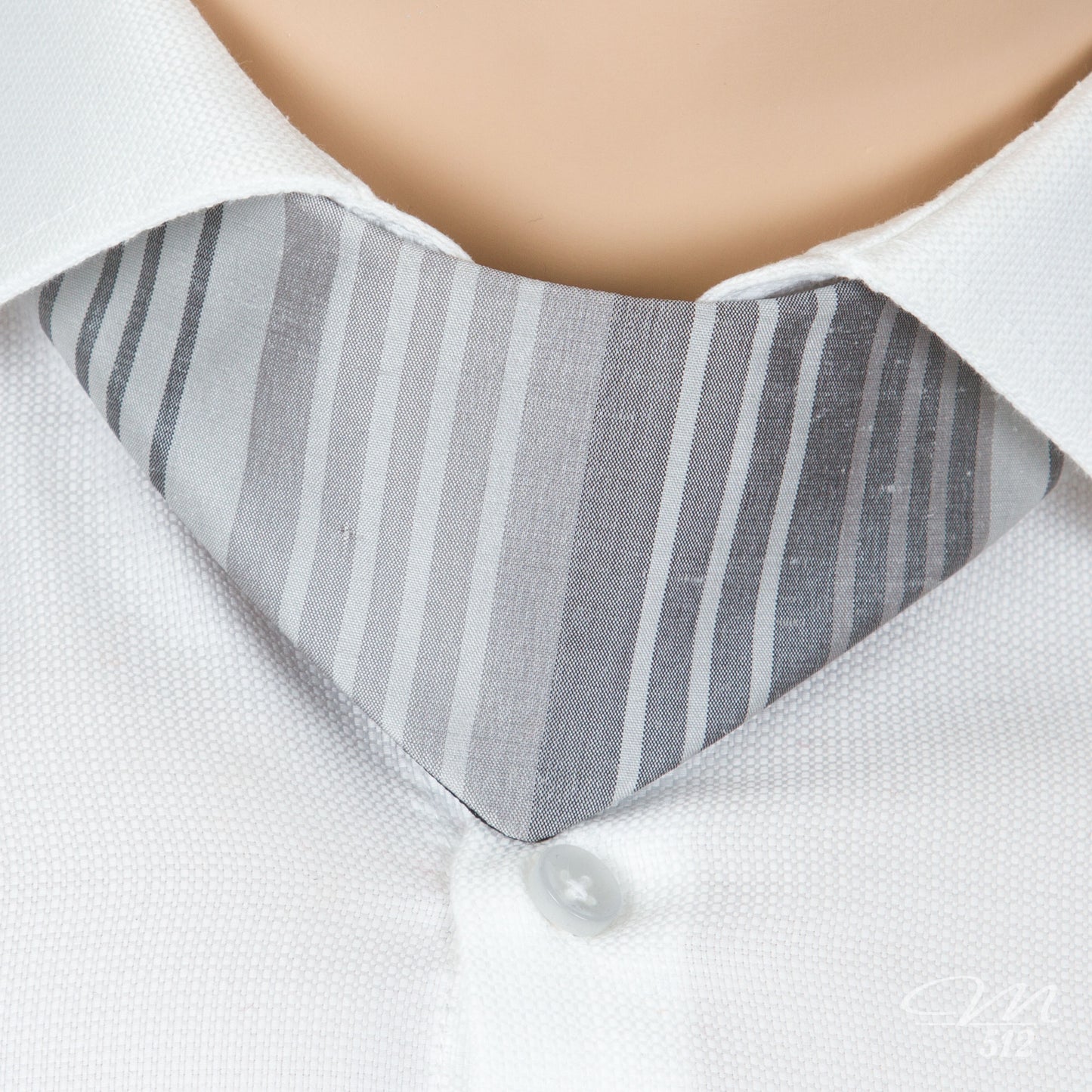 No-Tie Silver Stripes