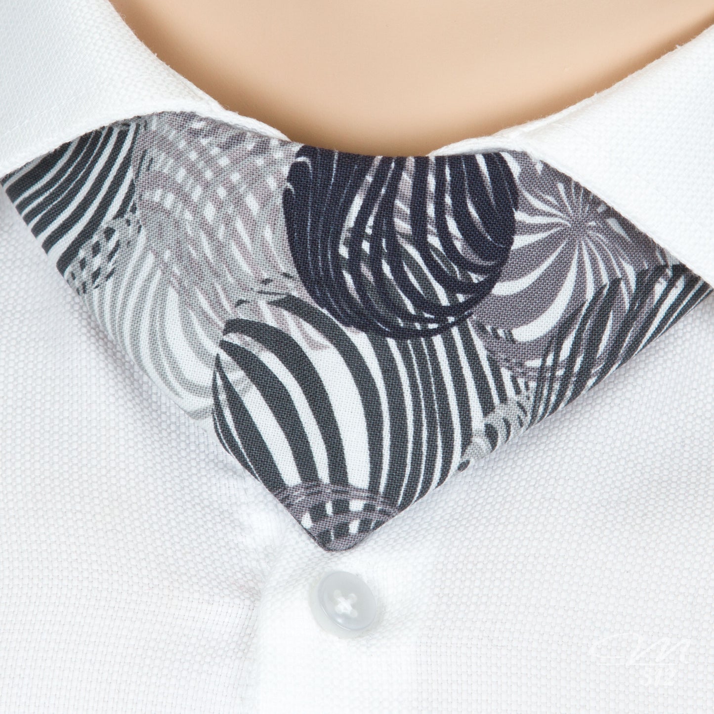 No-Tie Space Balls