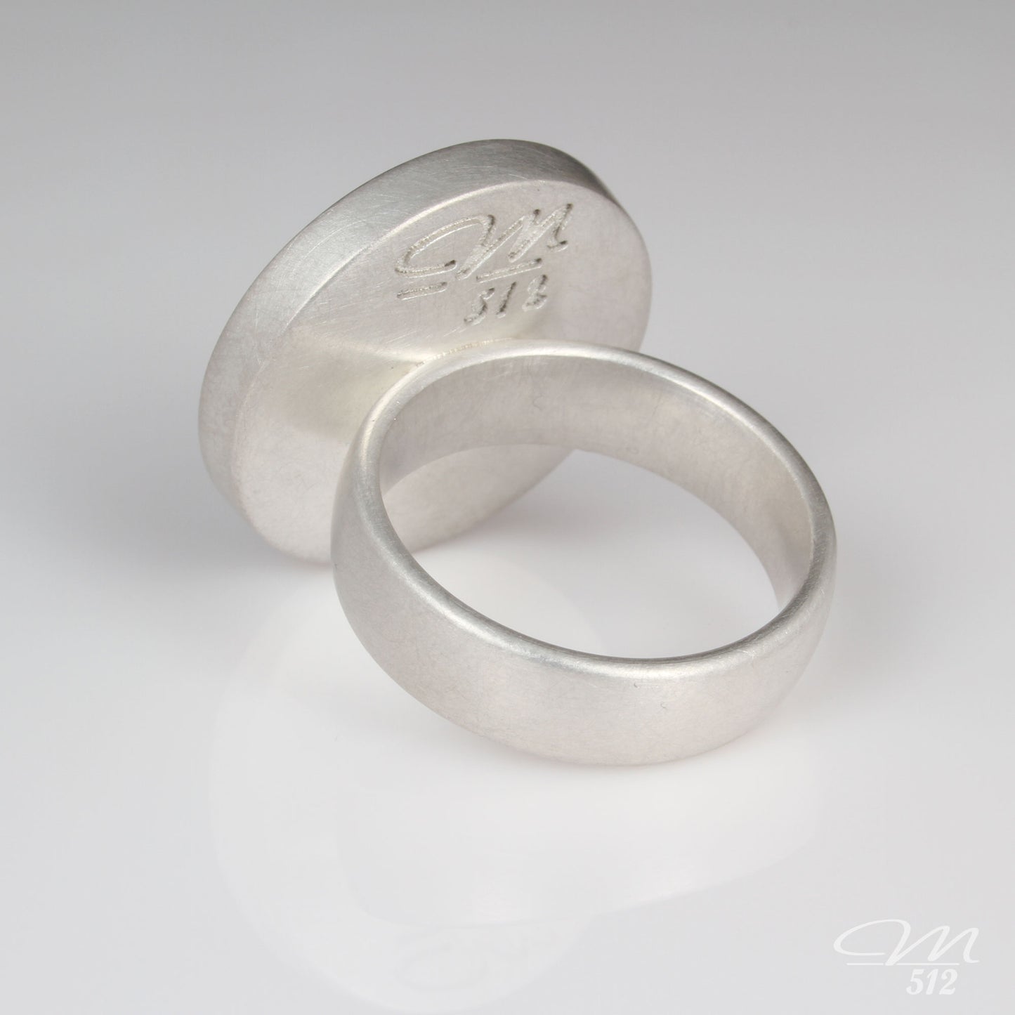 Ring Violet Dream